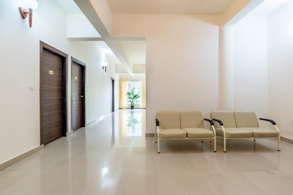 Treebo Pappilon Palace - Pvs Circle Mangaluru Exterior foto