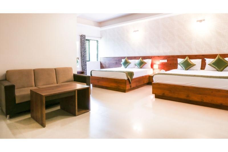 Treebo Pappilon Palace - Pvs Circle Mangaluru Exterior foto